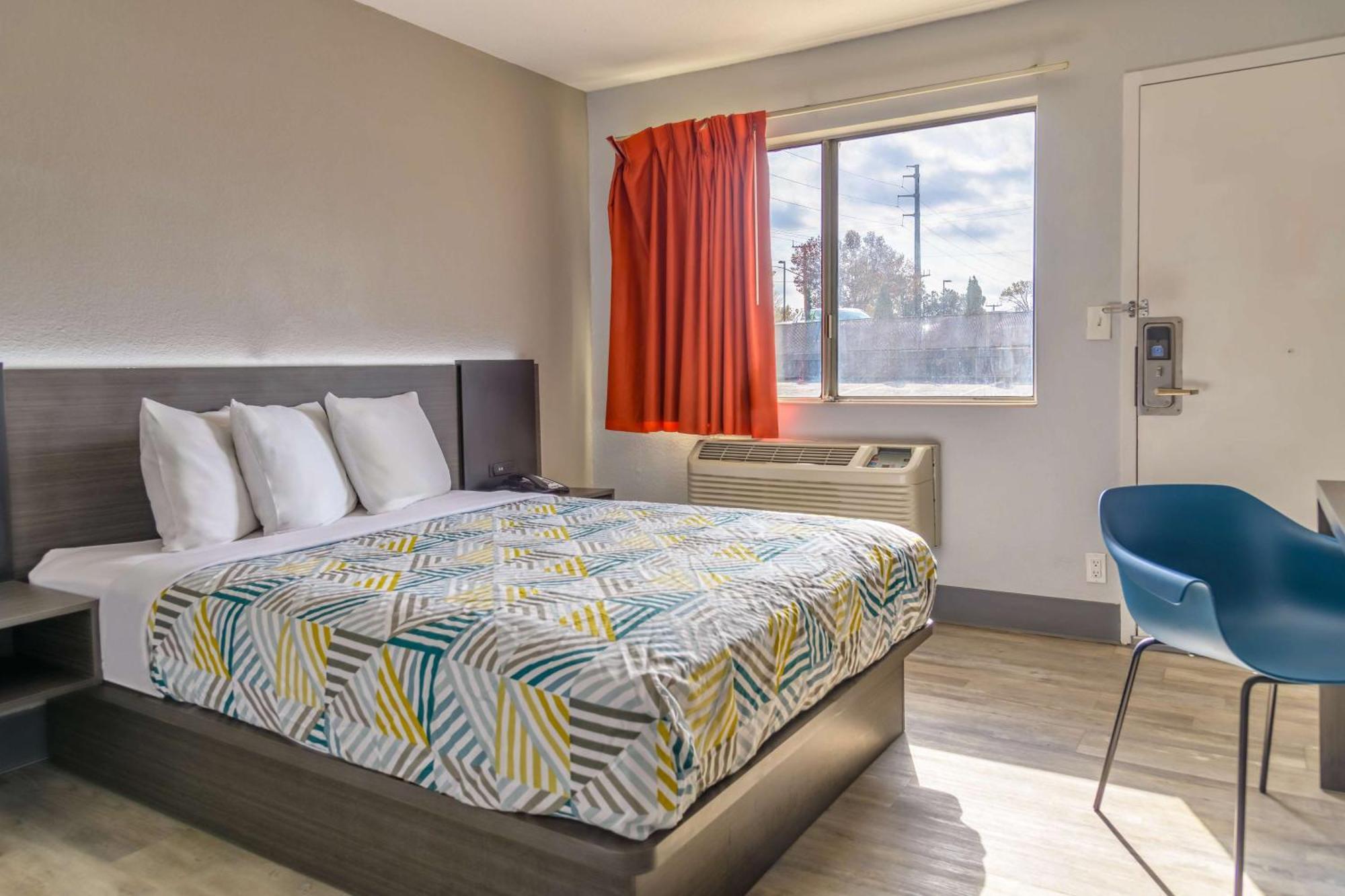 Home 6 Motel Topeka Ngoại thất bức ảnh